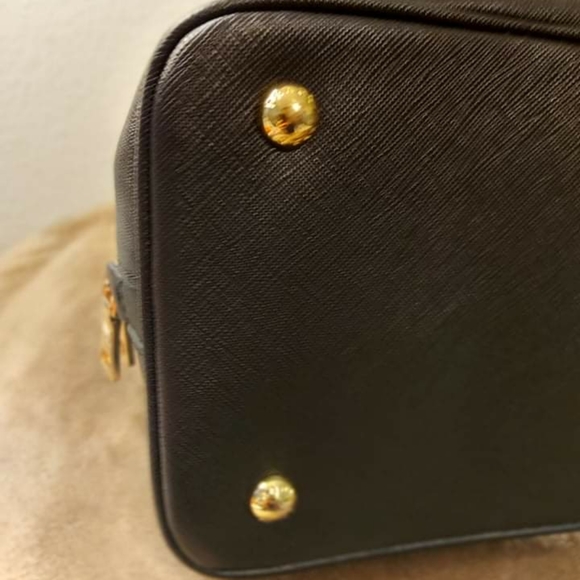 Prada Saffiano Lux Nero - Picture 8 of 10